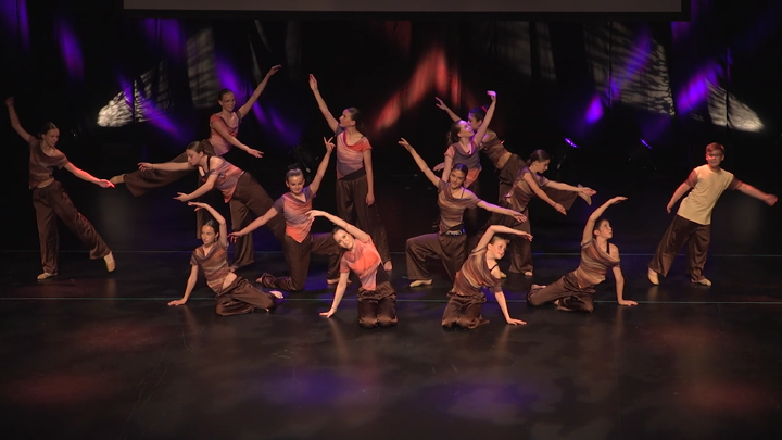 École Danse ta vie 2026 - Nos inspirations en mouvement - Spectacle 5